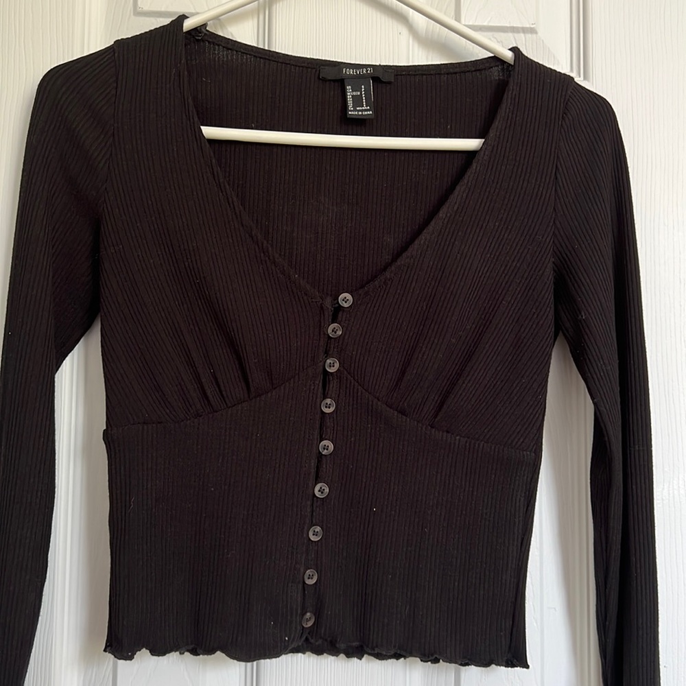 Forever 21 black sweater size S